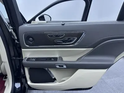 Lincoln Continental