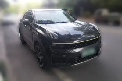 Lynk & Co 05