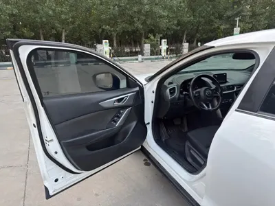 Mazda CX-4
