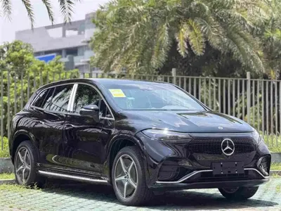 Mercedes-Benz EQS SUV