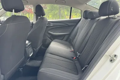 Roewe i5