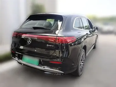 Mercedes-Benz EQS SUV
