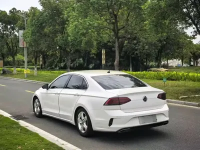 Volkswagen Lamando