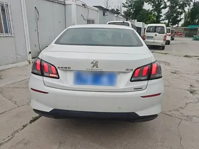 Peugeot 408