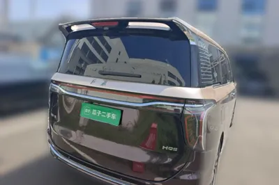 Hongqi HQ9