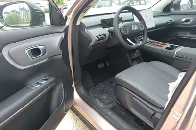 CHANGAN NEVO Q05