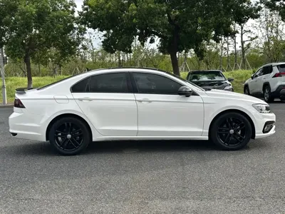 Volkswagen Lamando