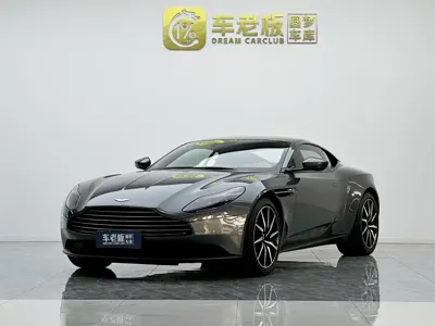 Aston Martin DB11
