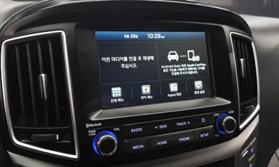Hyundai Starex