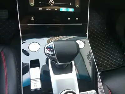 BAIC X7