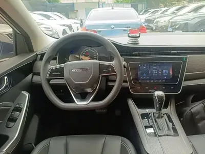 Venucia D60