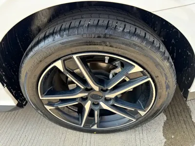 Geely Binrui