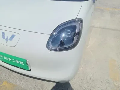 Wuling MINIEV