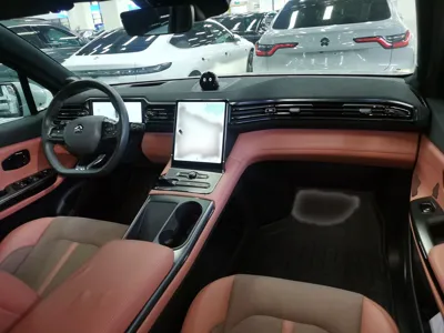 Nio EC6