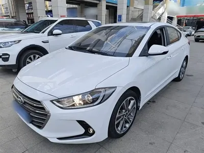 Hyundai Elantra