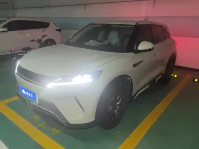 BYD Yuan Up