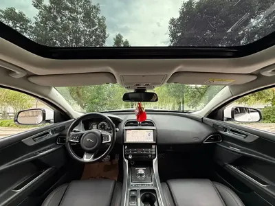 Jaguar XEL