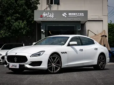 Maserati Quattroporte