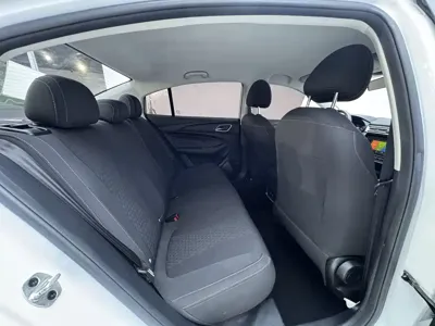 Roewe i5