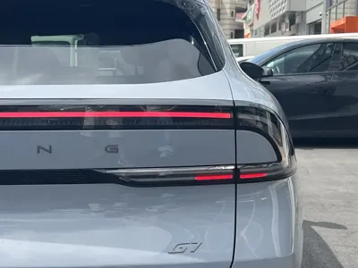 Xpeng 小鹏G7