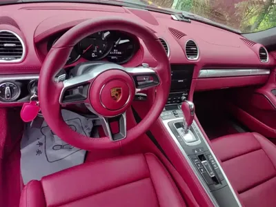 Porsche 718