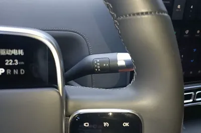 Li Auto L8