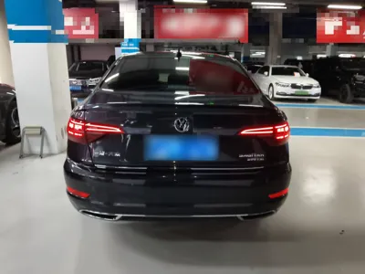 Volkswagen Sagitar