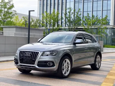 Audi Q5 (Import)