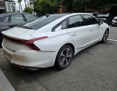 Kia K8