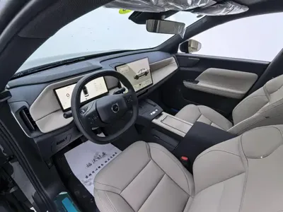 Volvo 沃尔沃XC70插电式混动