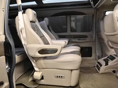 Chevrolet Express Van