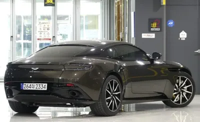 Astonmartin DB11