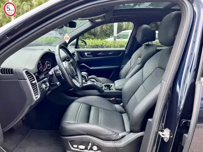 Porsche Cayenne Hybrid