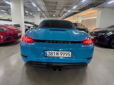 Porsche 718