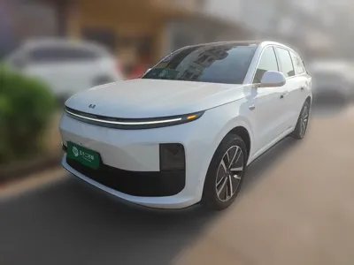 Li Auto L6