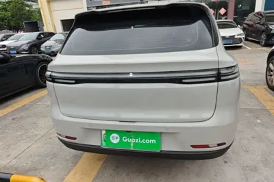 Leapmotor C10