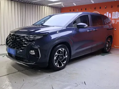 Hyundai Custo