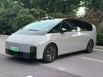 Li Auto Li MEGA