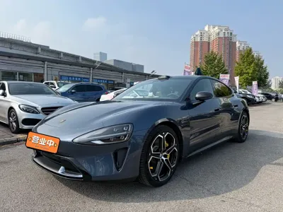Xiaomi SU7