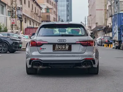 Audi RS 4