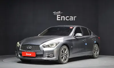 Infiniti Q50