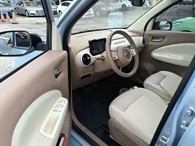 Wuling MINIEV