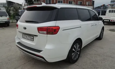 Kia Canival