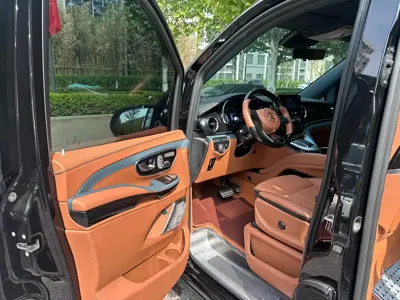 Mercedes-Benz V-Class