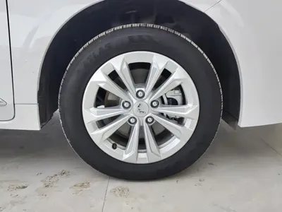 Wuling Jiachen