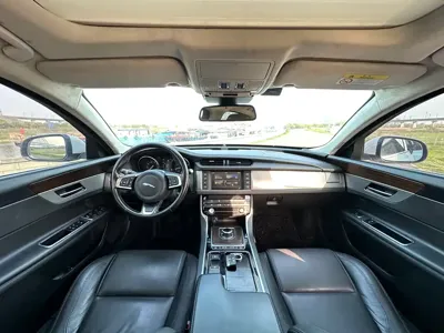 Jaguar XFL