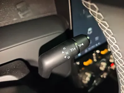 iCAR V23