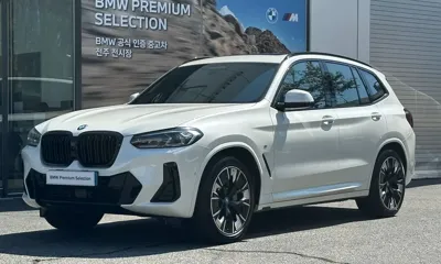BMW iX3
