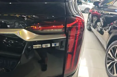 Cadillac XT6