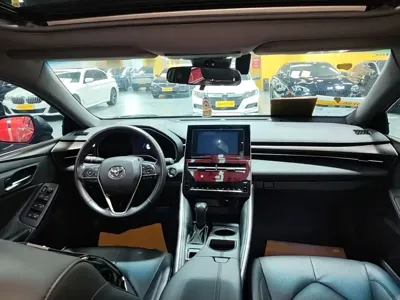 Toyota Avalon